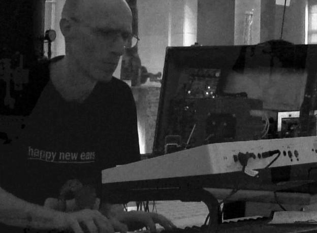 martin kratochwil_my homeless piano